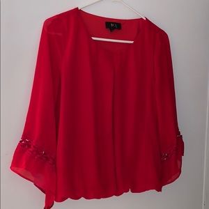 Red blouse crop sleeve shirt